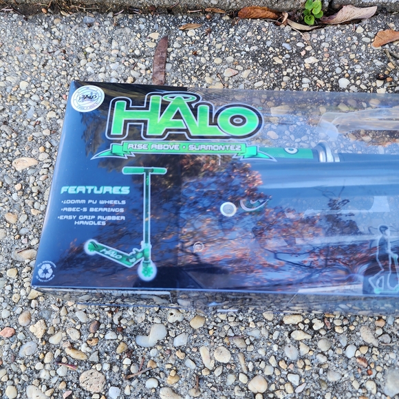Halo Supreme Lime Green Scooter - Picture 5 of 5
